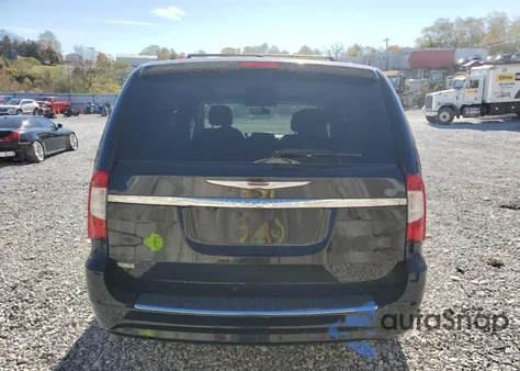 2016 Chrysler Town & Country Touring from USA, damaged, VIN 2C4RC1BG6GR148099